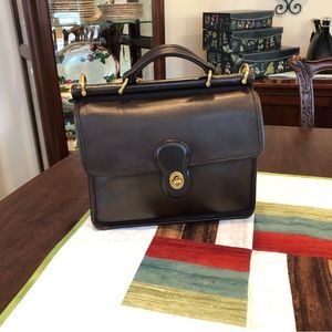 VTG Coach Willis - Mohogany 9927